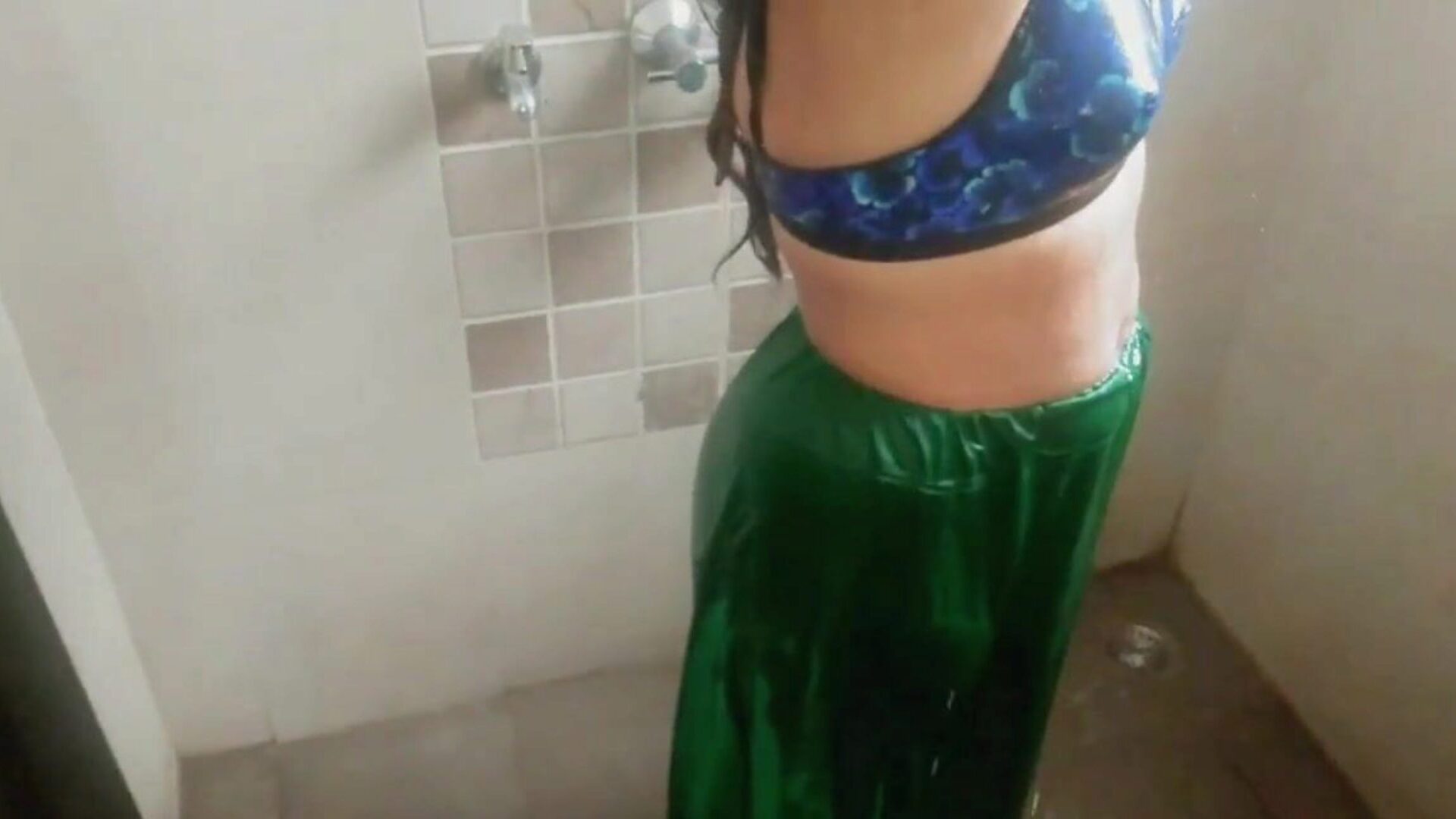indisk stedmor badeværelse sex, gratis moden porno a2: xhamster se indisk stedmor badeværelse sex film scene på xhamster, den største hd fuck-fest tube websted med masser af gratis-for-alle asiatiske modne & redtube gratis sex porno videoer