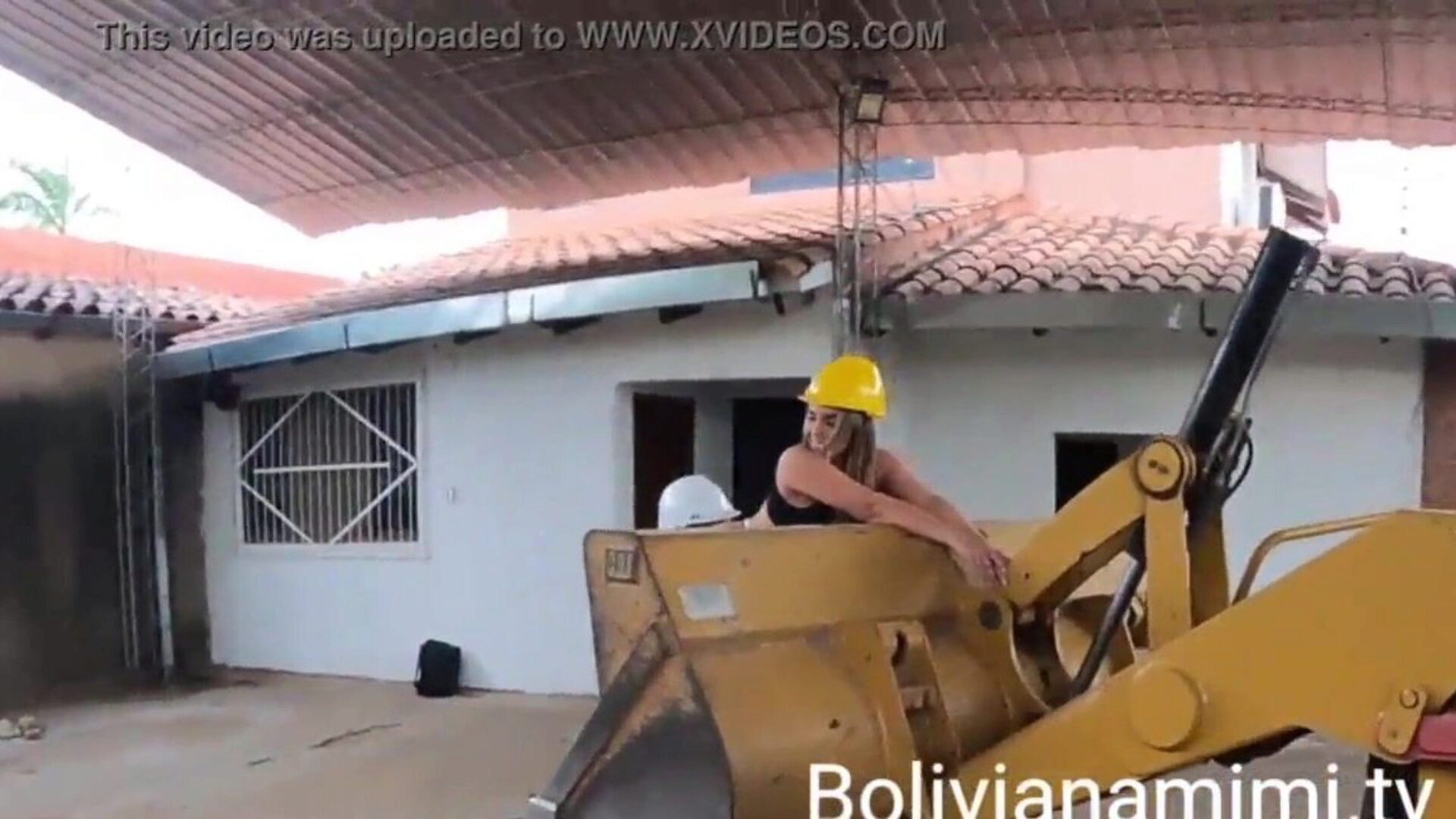 I was exhausted of providing my booty on a ottoman so i rented a backhoe ... come to see how this chab destroyed my butt on bolivianamimi.tv