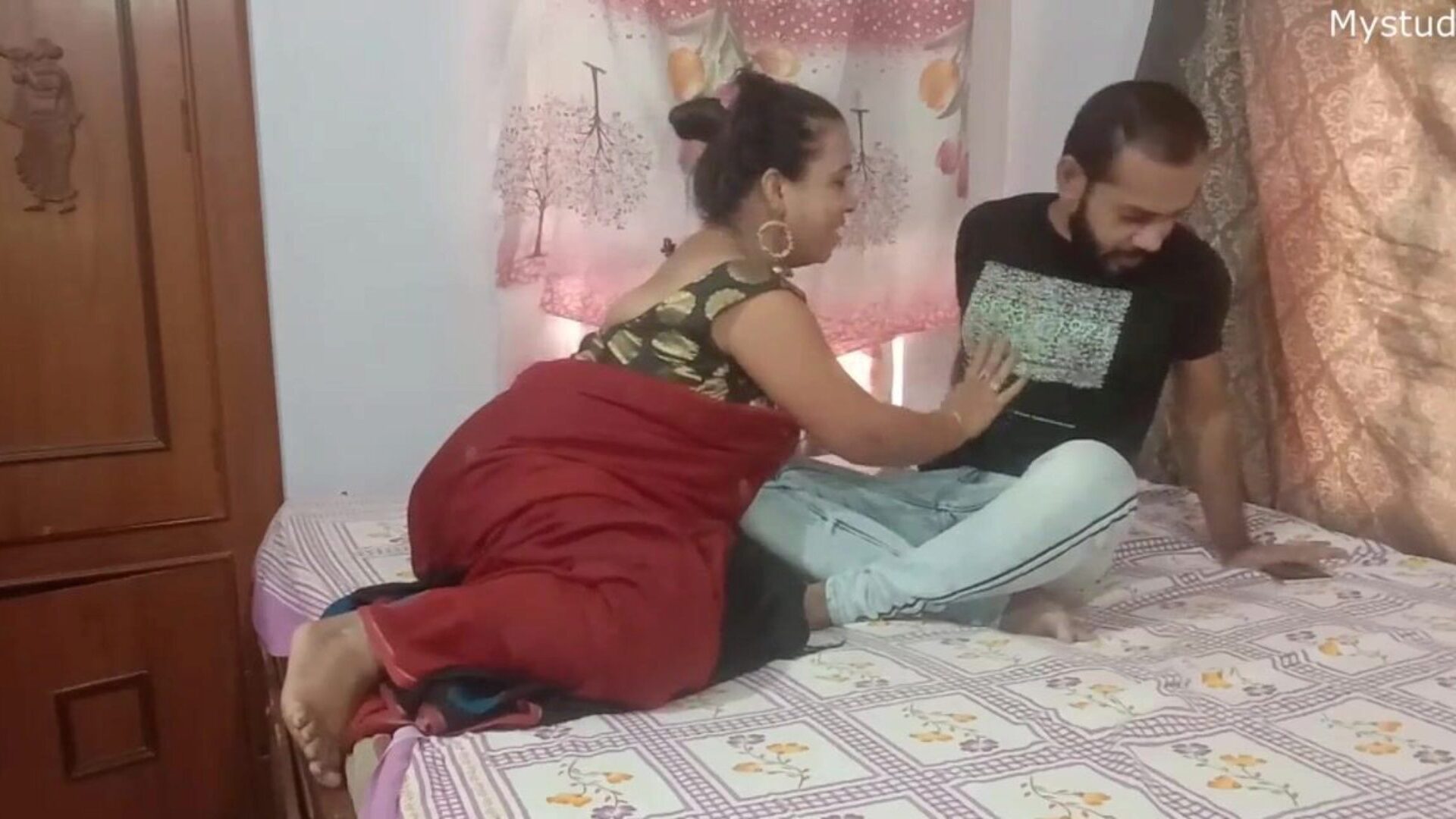 Indian Brother & Cousin Sisters best romp movie scene with clear audio and music