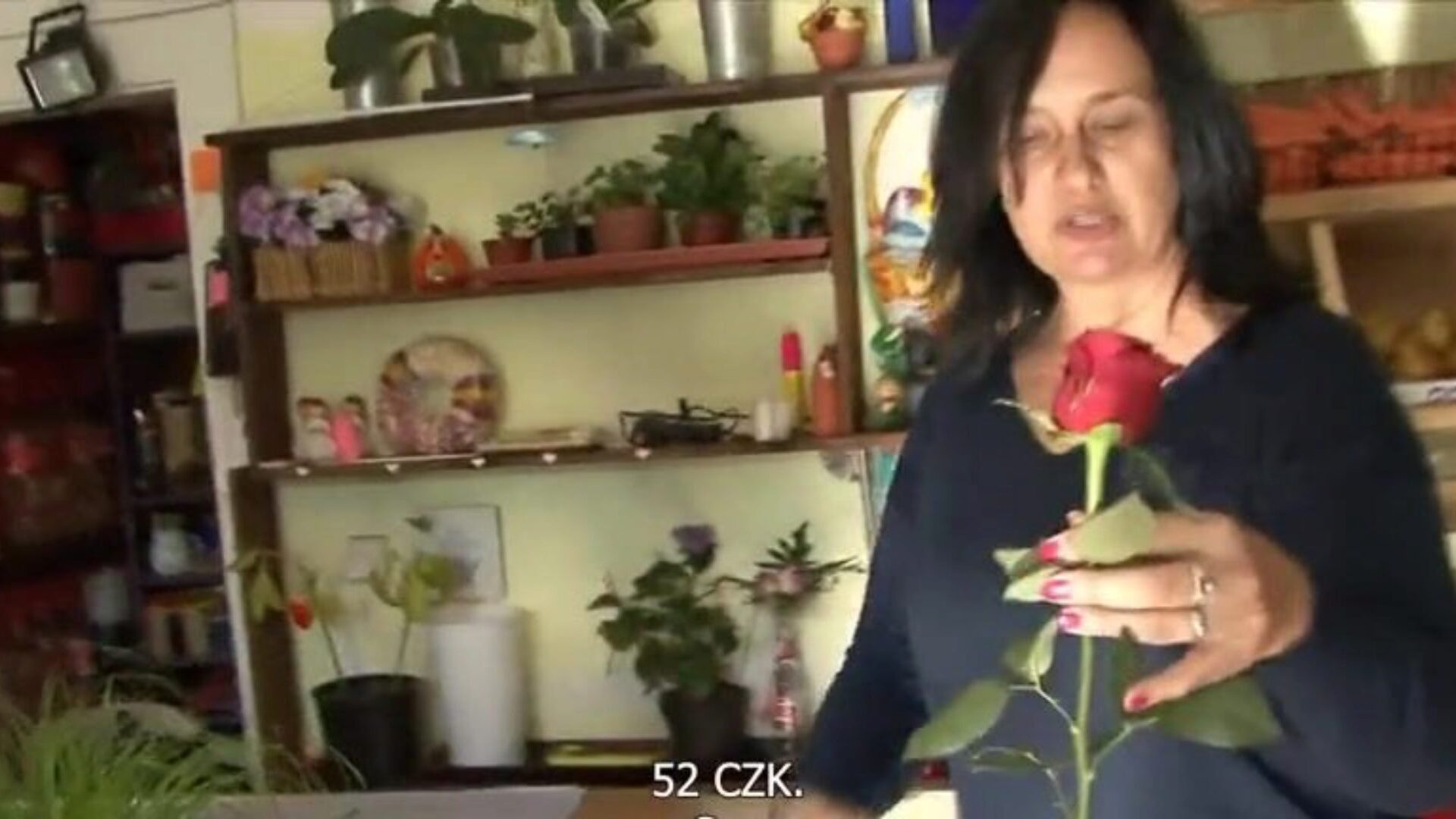 F-sized wobblers ouder ontvangen geschroefd in bloemenwinkel