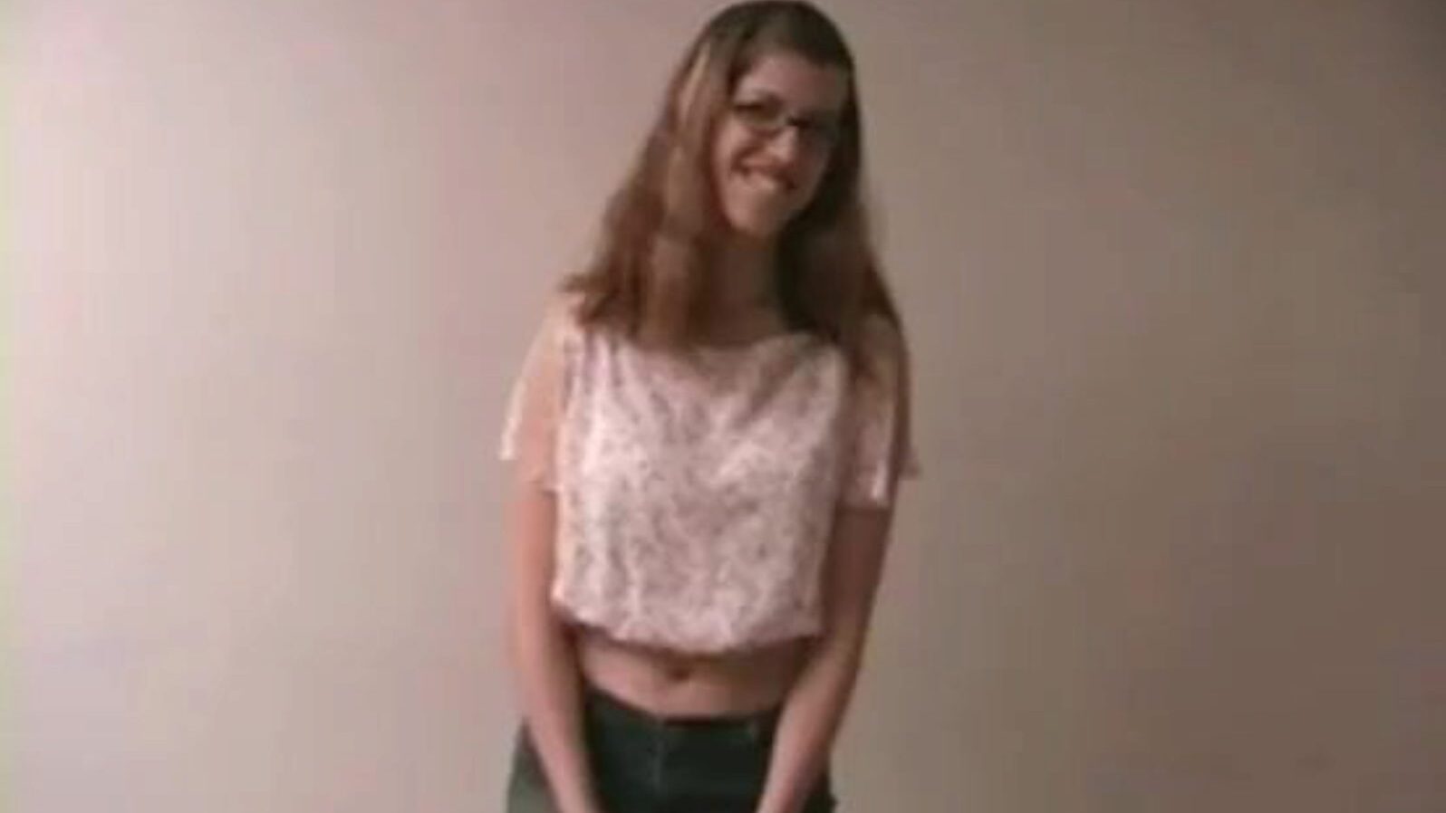 Beth  Calendar Try-Out - netvideogirls