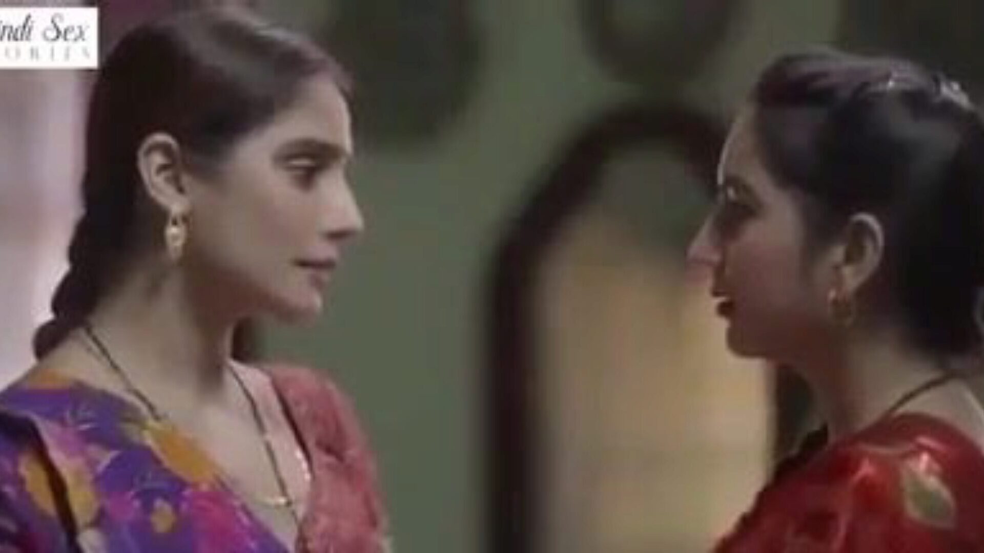 Indian saree Bhabhi lesbian sexy poke