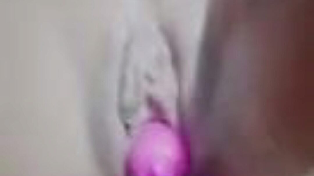 żeński wytrysk na różdżkę jajową damsel ejac