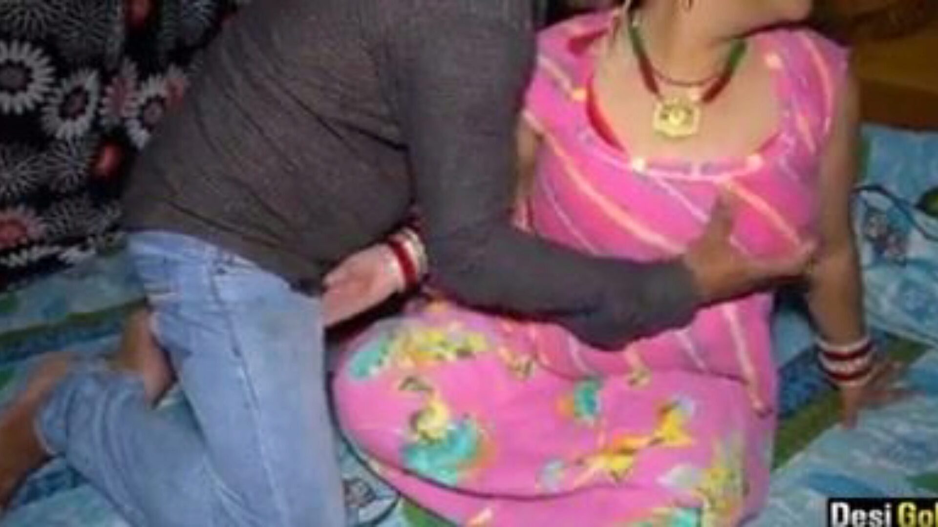 Home alone aunty, loud groaning and spraying Hindi audio Indian prefect body ravage