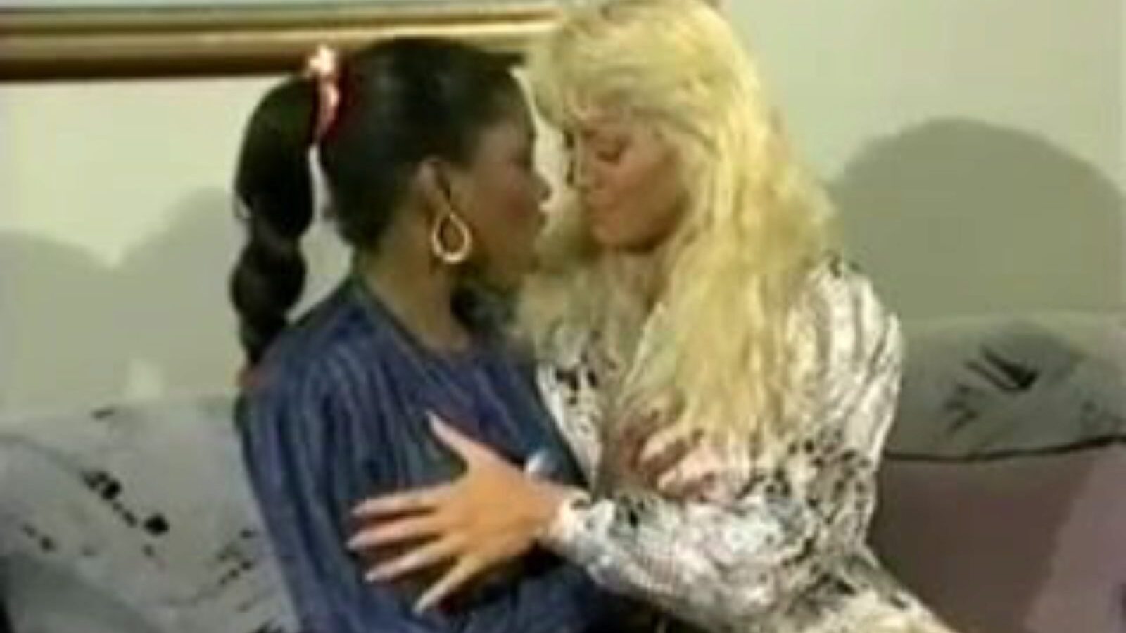 Beverlee and Ebony: Free Dirty Talking Lesbian Porn Video 2e Watch Beverlee and Ebony tube lovemaking video for free-for-all on xHamster, with the sexiest collection of Dirty Talking Lesbian Bearhug & Lesbian Sexfight porn clip scenes